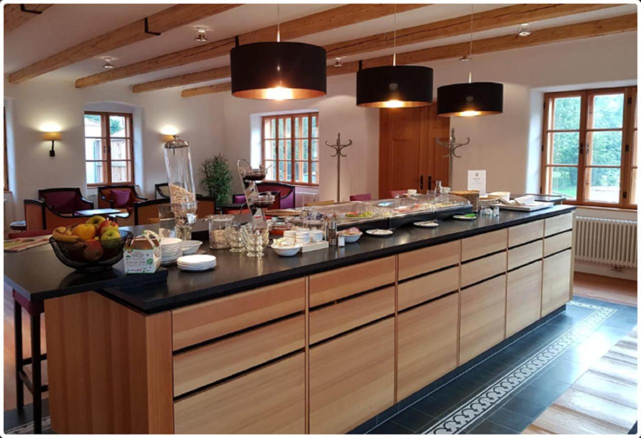 Hotel Zum Glockenturm Marktl 外观 照片